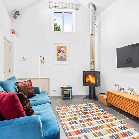 Luxury Self-Contained Cottage For Two With Hot Tub Staverton  Dış mekan fotoğraf