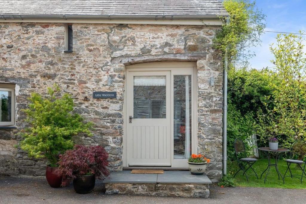 Luxury Self-Contained Cottage For Two With Hot Tub Staverton  Dış mekan fotoğraf
